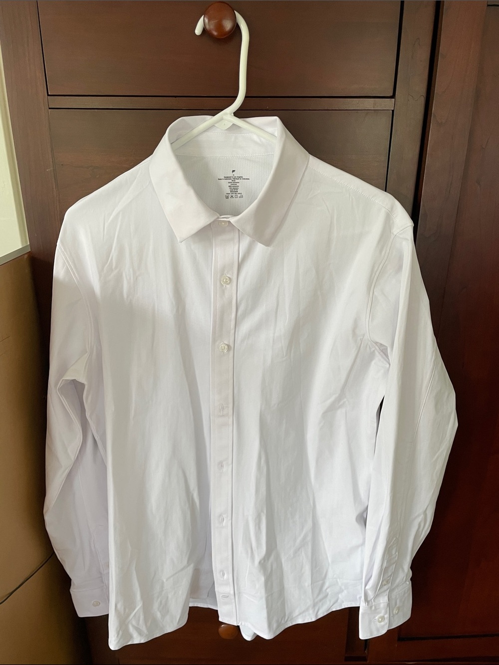 Fabletics dress shirt, Men’s Medium, white, NWOT